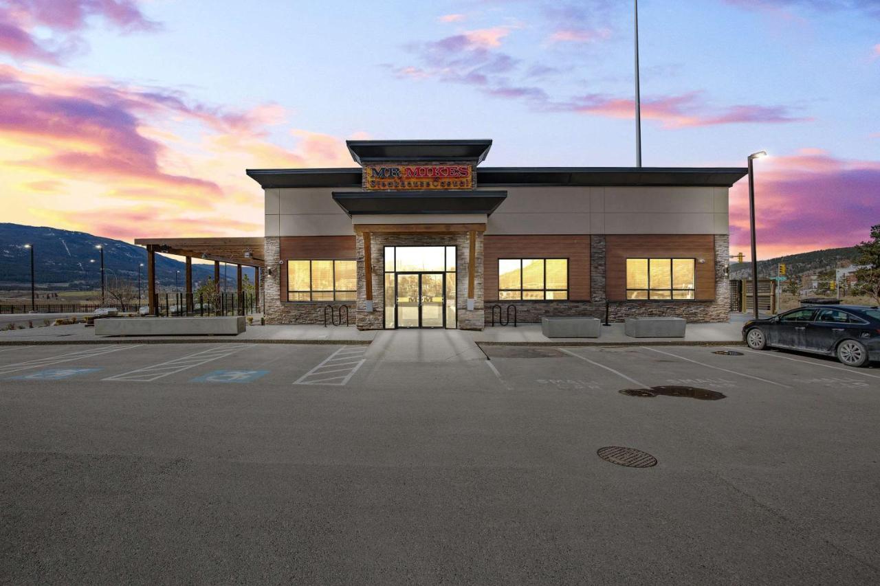 Best Western Plus Merritt Hotel Exterior foto
